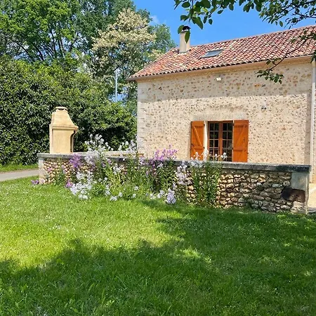 Ferienhaus Les Mareillauds - Piscine Salon
