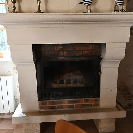 Les Mareillauds - Piscine Feriehus Salon