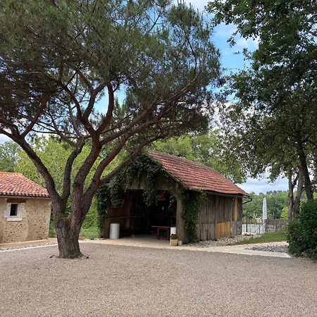 Les Mareillauds - Piscine Salon