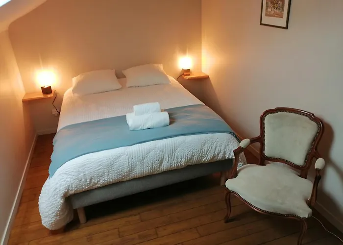 Les Mareillauds - Piscine Feriehus Salon