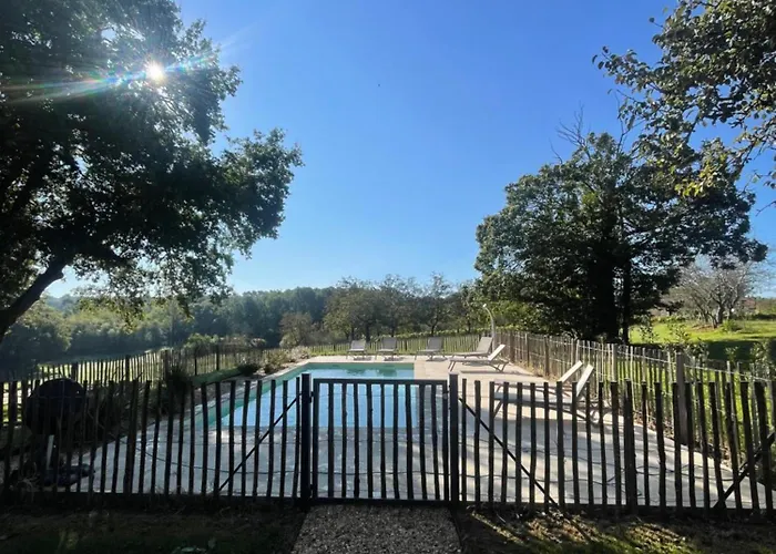 Les Mareillauds - Piscine Feriehus *