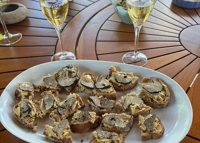 Les Mareillauds - Piscine *