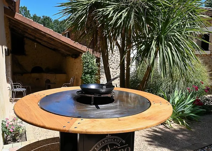 Les Mareillauds - Piscine * Salon